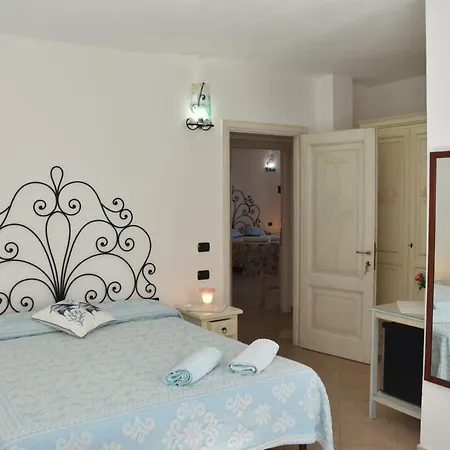 Bed&Breakfast Mare Isole Bed and Breakfast La Maddalena  Esterno foto